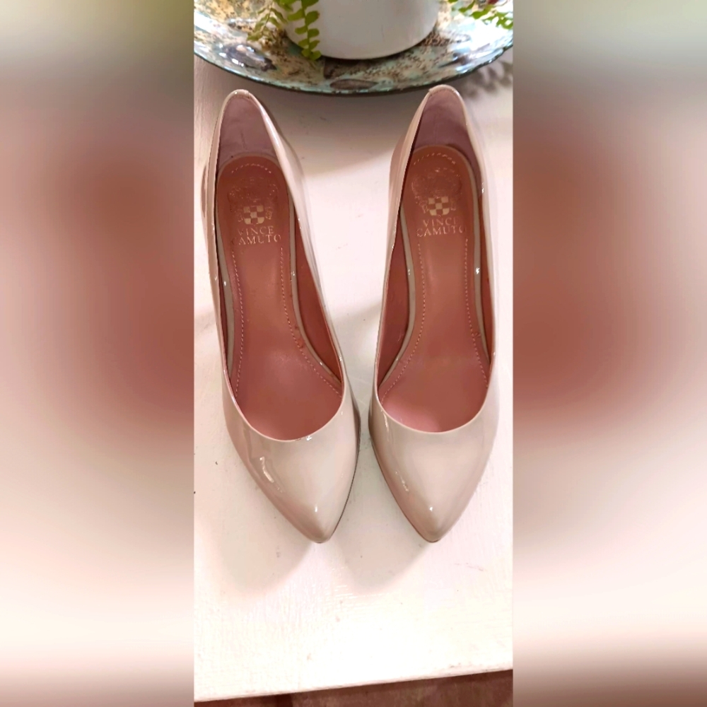 Vince Camuto Women's Beige Heels 8 1/2 N